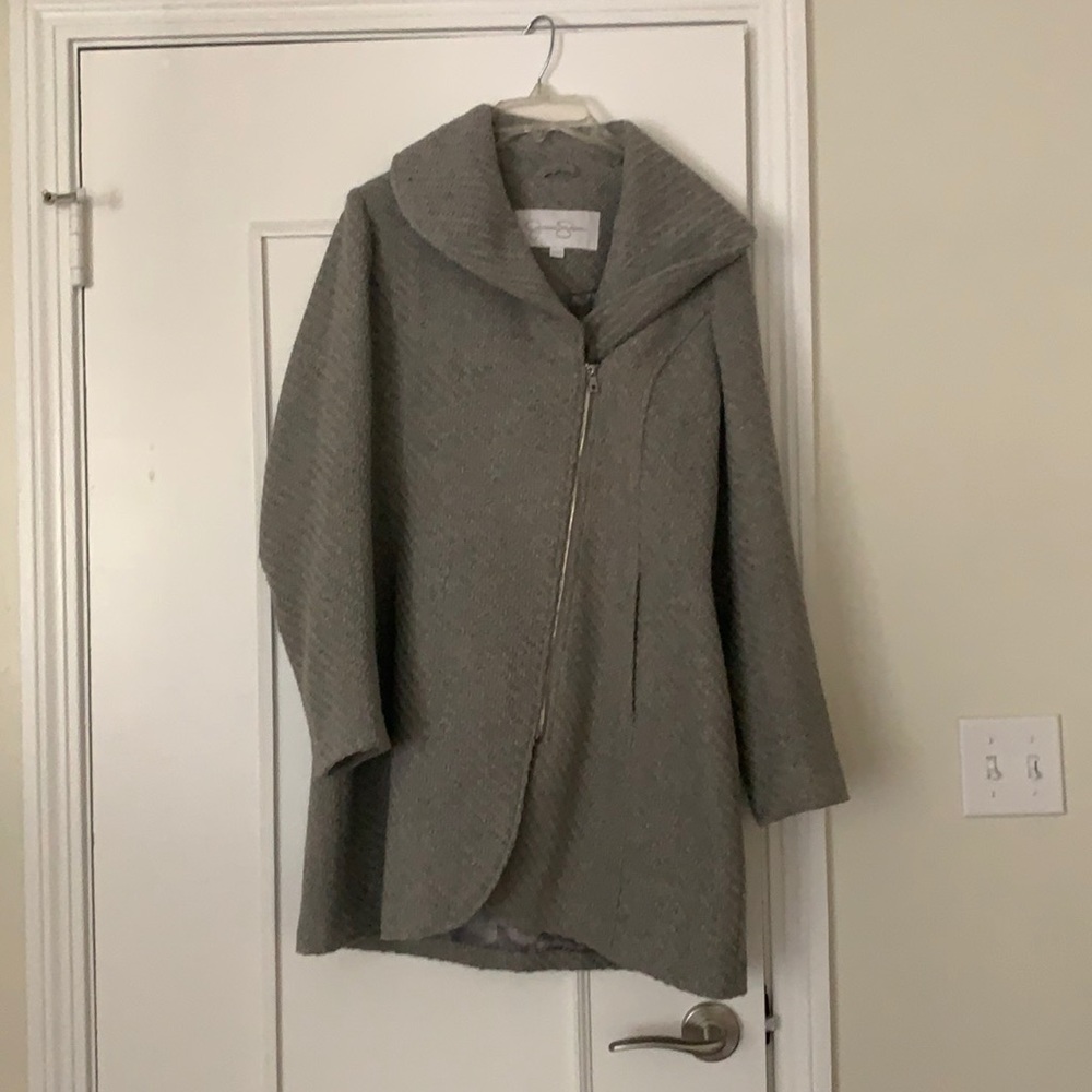 Worn but still like new. Worn maybe 10 times